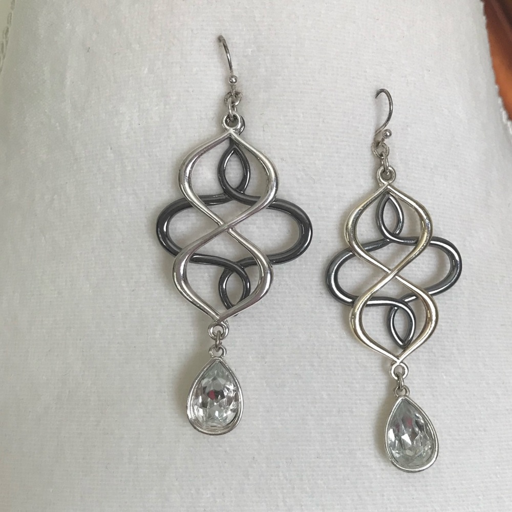 Beautiful NRT earrings.